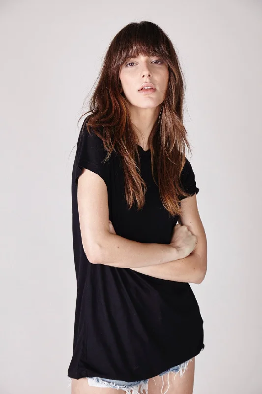 The Alexa Basic T-shirt - Black