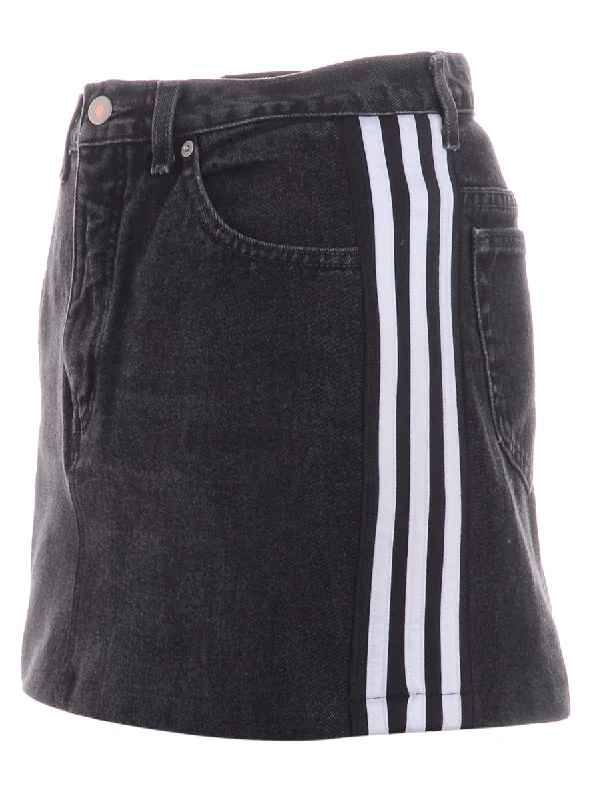 Label Steph Branded Stripe Denim Skirt